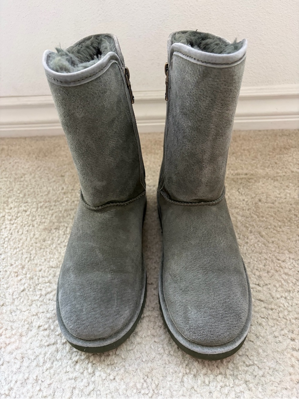 LAMO Juniper Women’s Gray Suede Faux Fur Lined Mid-Calf Side Zip Boots 7